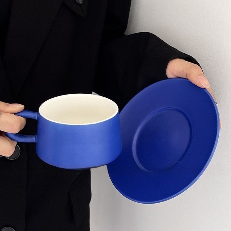 Set de cești pentru cafea și farfurioară Klein Blue, handmade în stil japonez pentru uz casnic