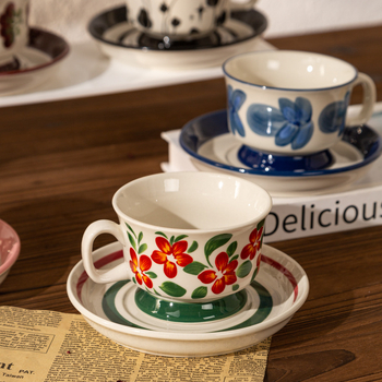 Cană de cafea ceramică pictată manual, stil retro, cu model floral, elegantă