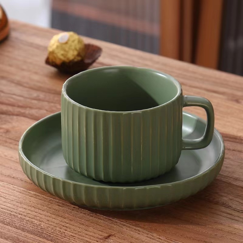Ceașcă de cafea ceramică cu farfurioară, în stil european, culoare macaron, set cu linguriță