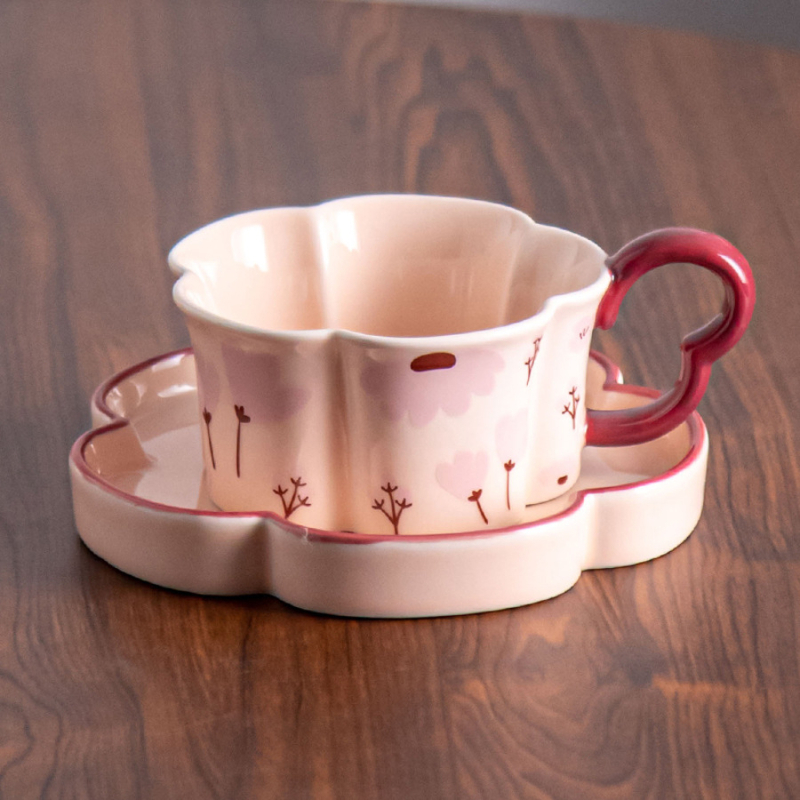 Set cești de cafea și farfurioară în formă de cireș, design delicat în formă de petale, pentru ceaiul de după-amiază la birou