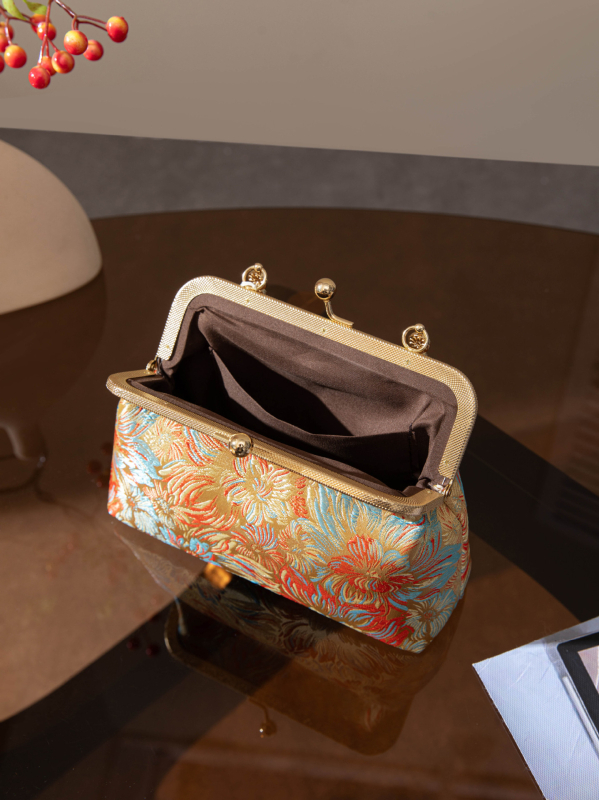 Torba od Song brokata, retro cvjetna večernja torbica u stilu cheongsam, ženska mala crossbody torba s lancem