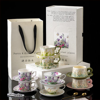 Set ceramic pentru cafea cu ceașcă și farfuriu, în cutie cadou – Cadou elegant pentru Ziua asistentelor medicale și Ziua mamei