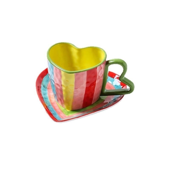 Cană ceramică în formă de inimă, pictată manual, pentru cafea – cadou pentru cupluri