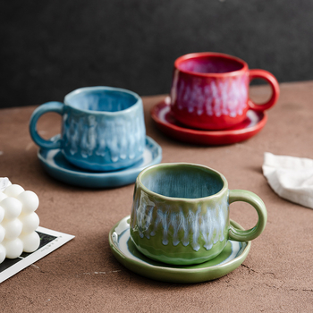 Set de cești de cafea din ceramică cu farfurie, latte art în relief, stil vintage