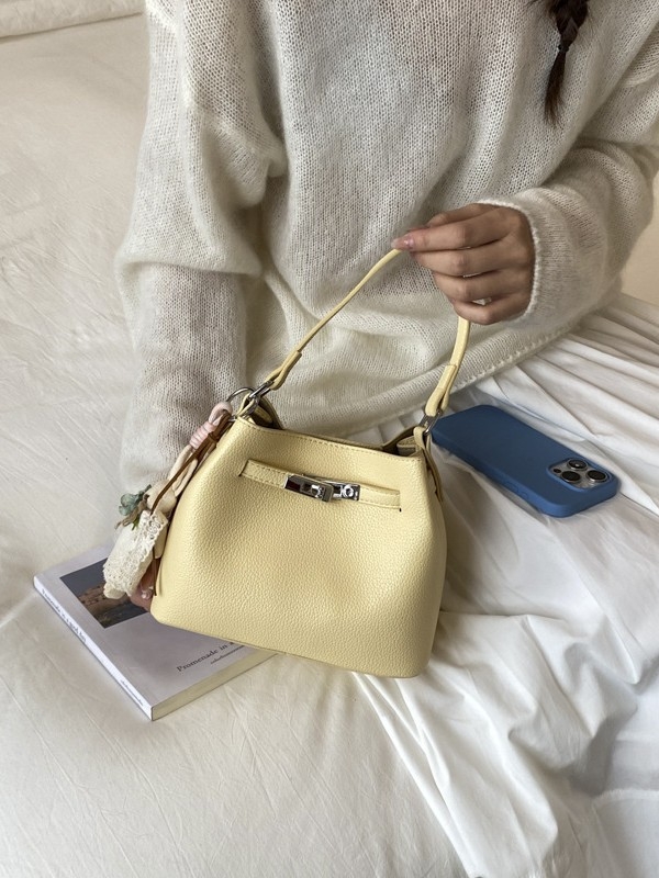Proljetna ženska torbica Kelly u korejskom stilu, novi model 2026, jednostavna i elegantna, za nošenje preko ramena ili crossbody