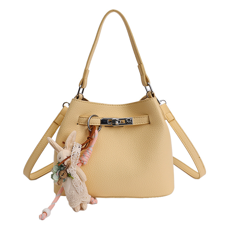 Proljetna ženska torbica Kelly u korejskom stilu, novi model 2026, jednostavna i elegantna, za nošenje preko ramena ili crossbody