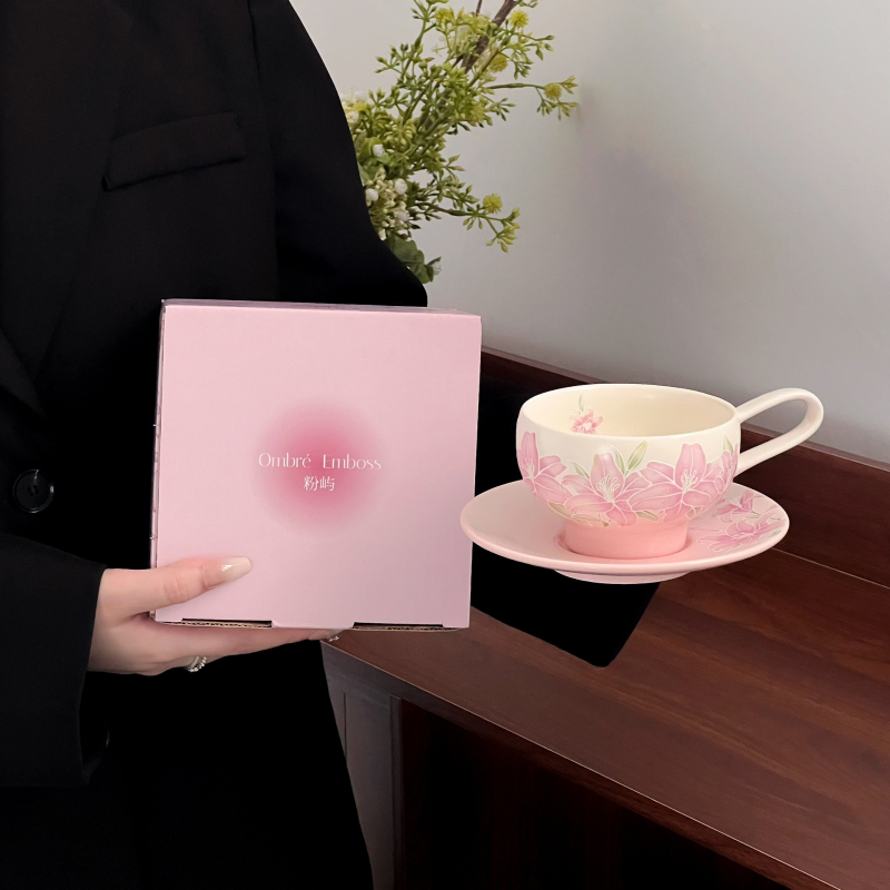 Shang En set de ceai ceramic pentru uz casnic, cutie cadou, design reliefat cu crini, culoare sub glazură, pachet cu șase seturi, stil retro elegant