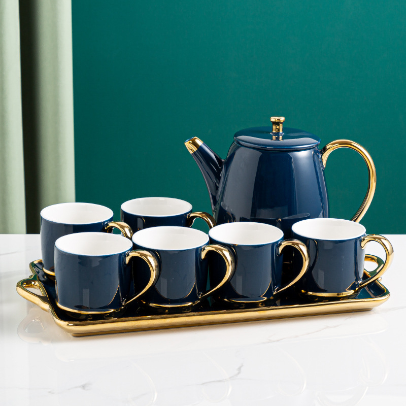 Set ceramic de lux pentru ceai cu tavă – ceainic, căni de ceai și cană de apă