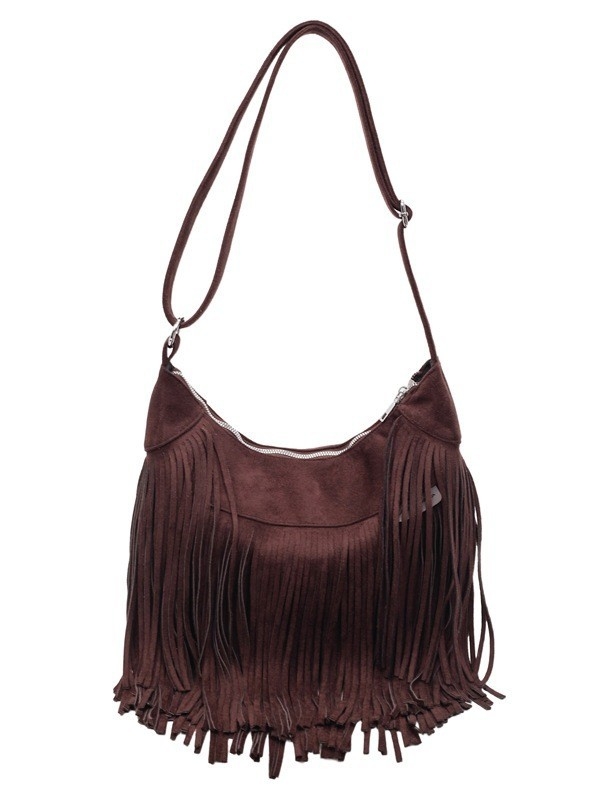 Smeđa velúr crossbody torba s resicama, boho retro stil, jesen 2025.