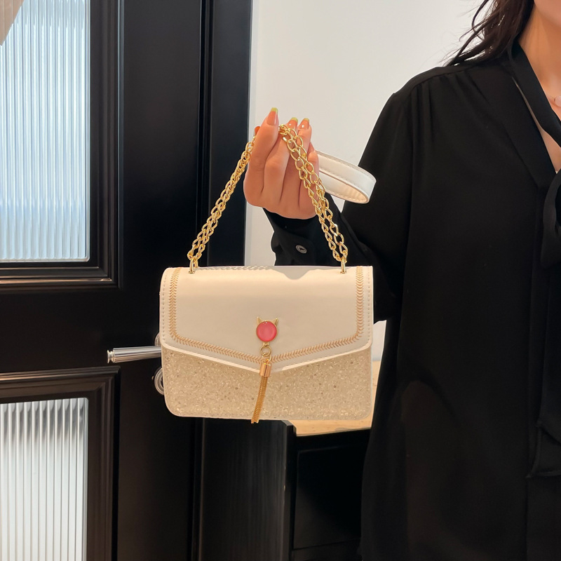 Ženska mini kvadratna torba preko ramena s pailetama, moderan patchwork i resice, retro stil