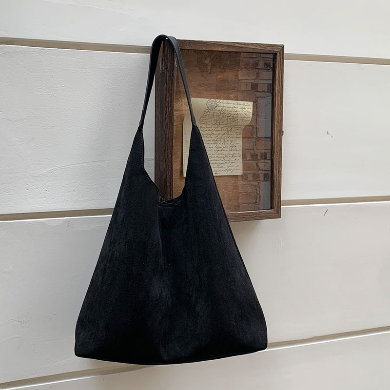 Ženska bucket-torba s velikim kapacitetom, međunarodna verzija, jesen moda, svestrana torba za svakodnevne obaveze preko ramena