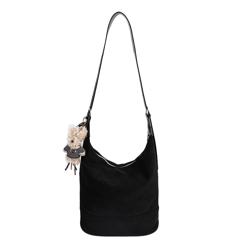 Prilagođena matirana bucket torba s velikim kapacitetom, ležerni gradski stil, modna i svestrana crossbody torba za žene