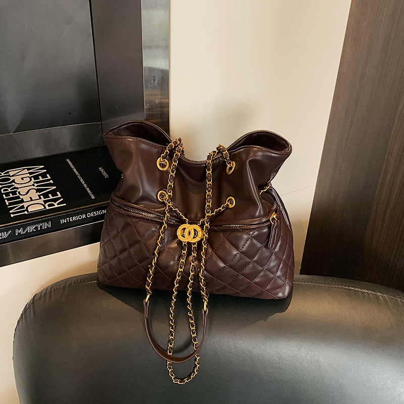 Teksturirana jednostavna casual retro tote torba za žene, 2025 jesen/zima, velika zapremina