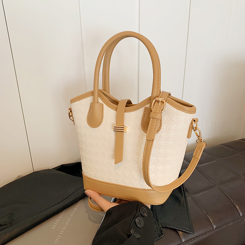 Ženska torbica tipa kanta s blokovima boja, corduroy materijal, ljetni model 2025, svestrana crossbody torba