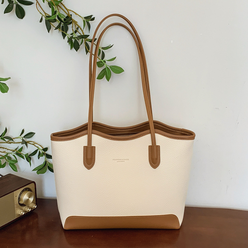 PU tote torba srednje veličine s teksturiranom površinom, crossbody u bucket stilu, kontrastne boje