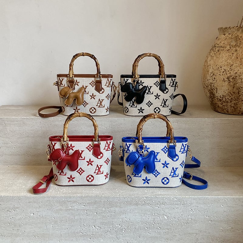 Potiskana crossbody bucket torba s bambuskom ručkom, mala, gradski stil