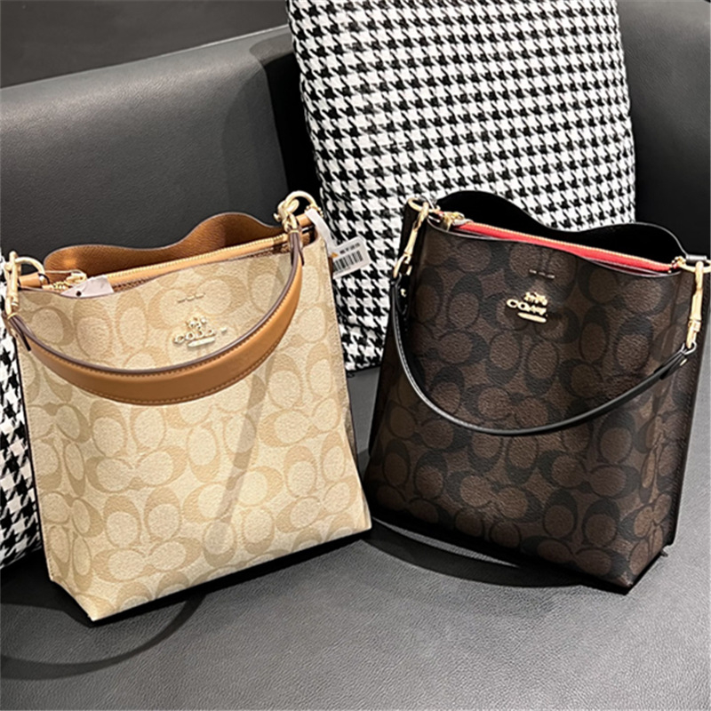 Koujia Mollie22 bucket torba – klasični monogram, jesen 2024, srednja veličina, PVC