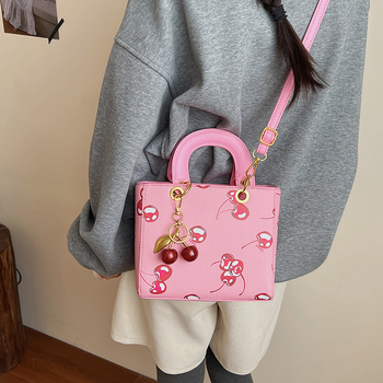 2026 Nova ženska Cherry torba s ručkom i crossbody, velika kapaciteta, tote bucket torba