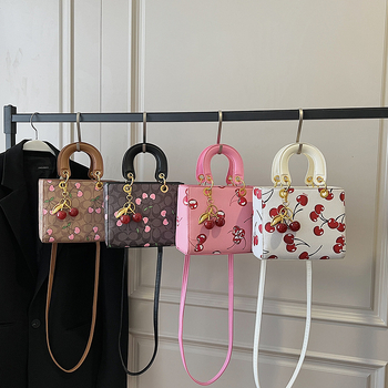2026 Nova ženska Cherry torba s ručkom i crossbody, velika kapaciteta, tote bucket torba