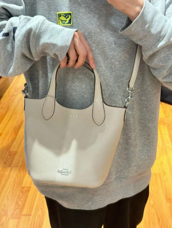 Koko Hanna bucket torba od mekane kože, stil košare povrća, velika kapaciteta, prava koža, za žene, jesen-zima 2025