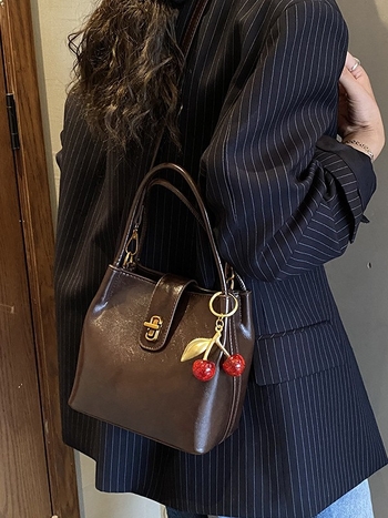 Ženska bucket torba, lagani luksuzni dojam, retro stil, crossbody za svakodnevnu upotrebu