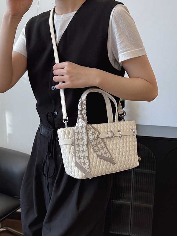 2026 nova nišna torba sa svilnim šalom, jednostavna retro tkana crossbody torba, lagan luksuzni stil ženske torbe preko ramena