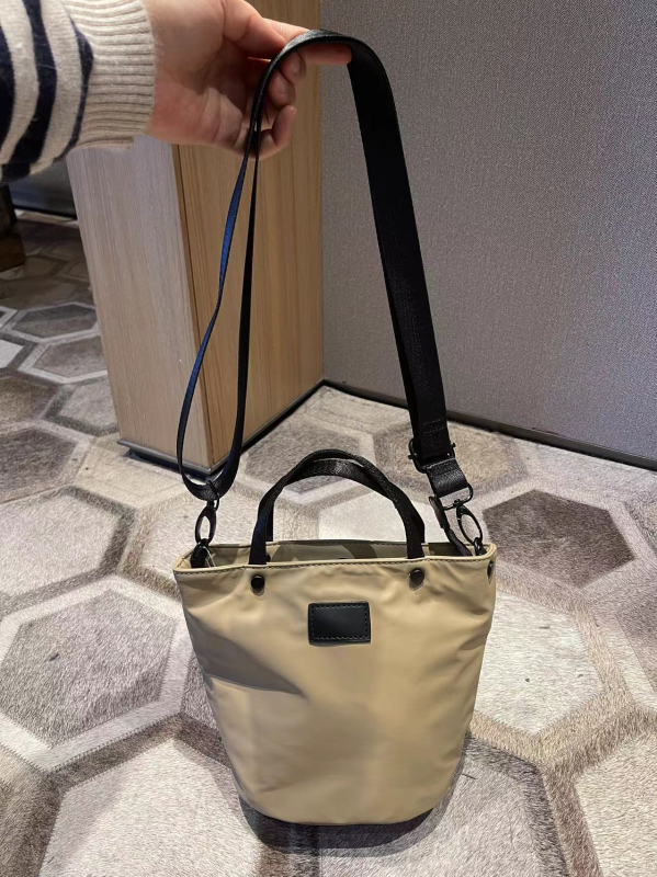 2024 nova vodootporna srednja bucket torba od najlona, unisex, svakodnevna, hongkonški stil