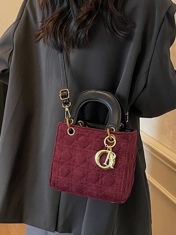 Niche dizajnerska ženska mini torbica s prešivanim uzorkom, preko ramena/crossbody, inspirirana Dianom