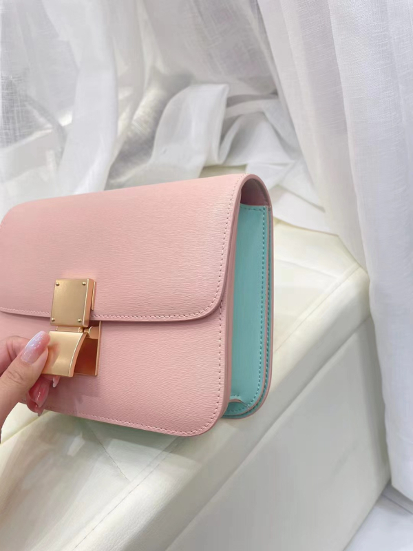 Torba od prave kože s ručno brušenom teksturom, kutijastog oblika, mala kvadratna torba za rame ili crossbody, ženska torba, proljeće-ljeto 2023
