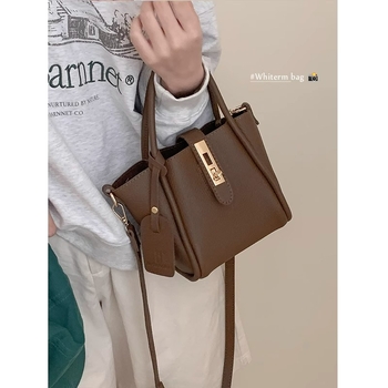 Ženska torbica u francuskom retro stilu, mala PU torbica oblik košare, na rame ili crossbody, jesen 2023
