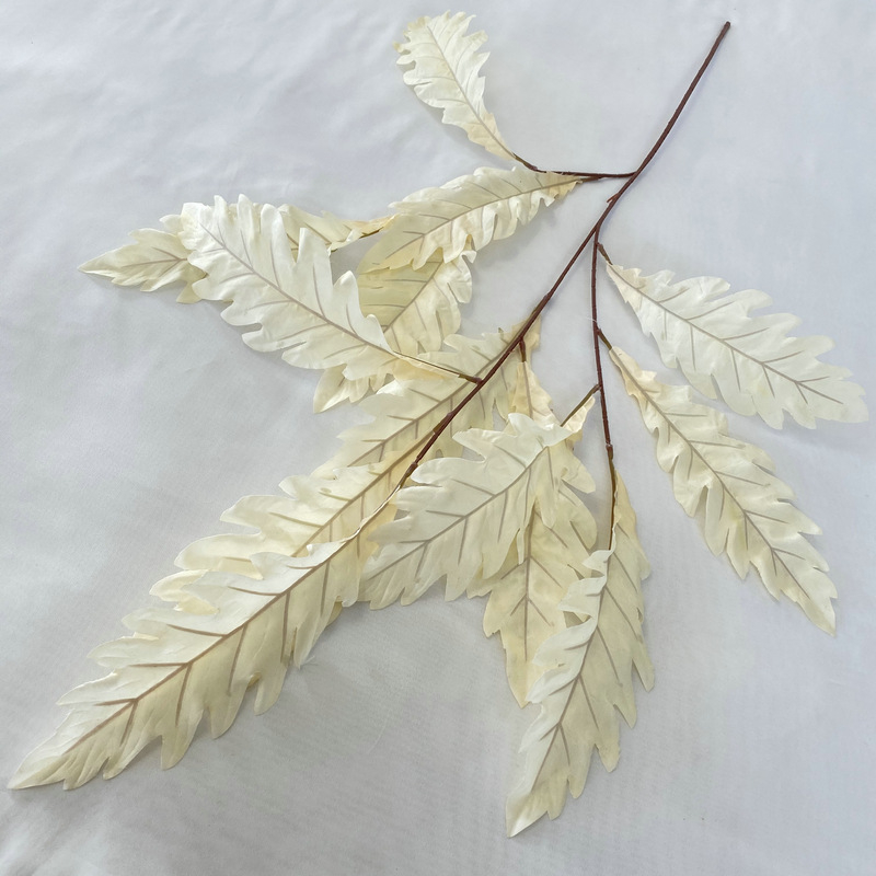 Flori artificiale în nuanță șampanie – șir de flori pentru aleea nunții în stil european, decor pentru casă și ședințe foto (din mătase și plastic)