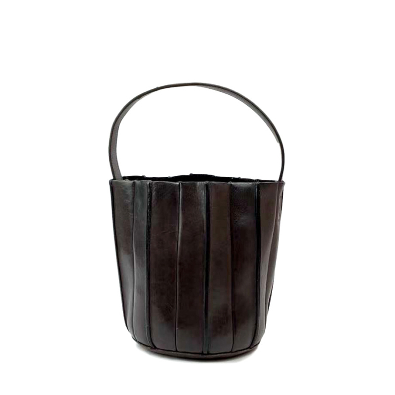 Ženska crossbody torbica od prave kože, jednostavan bucket stil, od prve sloje kravlje kože s biljnim premazom.
