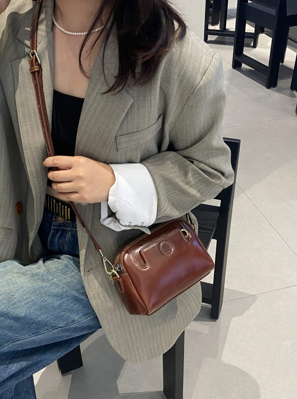 Ženska torbica od prave kože s pretincem za novac i džepom za telefon, Mahjong stil, koža prve klase, mini crossbody torba, 2025