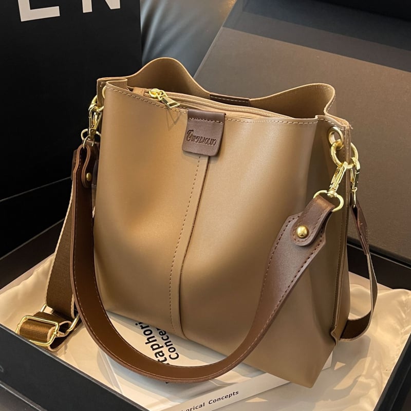 Torbica bucket velike kapacitete sa širokim remenom, crossbody za jesen/zimu, moderna torba preko ramena 2025