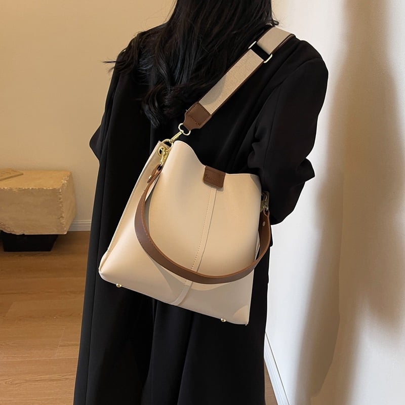 Torbica bucket velike kapacitete sa širokim remenom, crossbody za jesen/zimu, moderna torba preko ramena 2025
