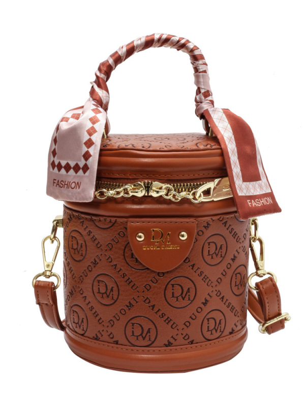 Stylna teksturirana mala ženska torbica s detaljem svilene marame, jesen 2024, bucket torba s ručkom i crossbody naramenicom