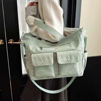 Tote torba velikog kapaciteta za studente, s ručkom, naramenicama i crossbody trakom, modernog i minimalističkog dizajna, s mnogim džepovima