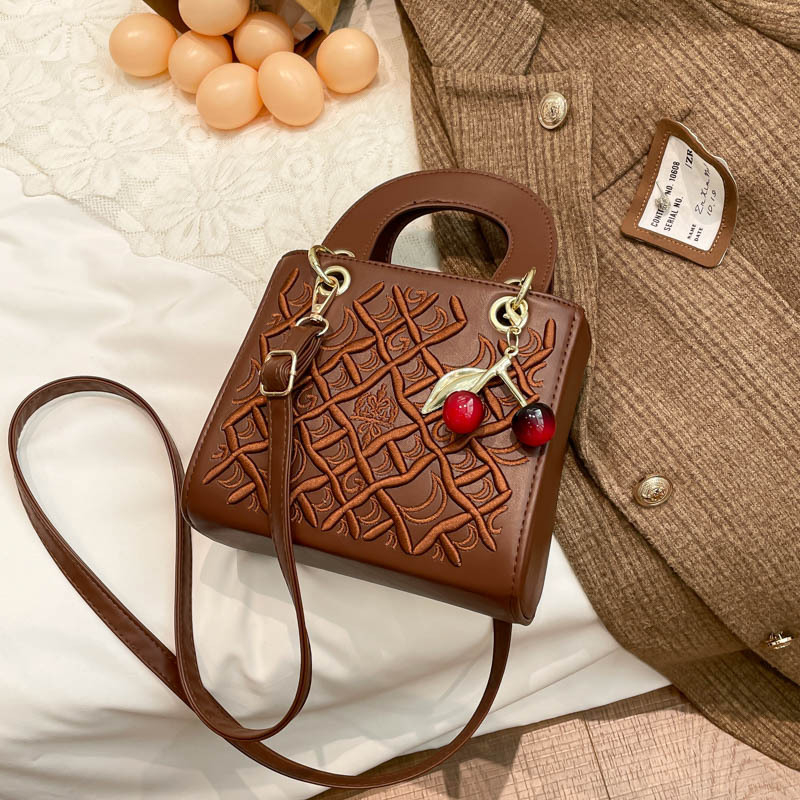 Crvena visoko kvalitetna šivana torbica, stil Diane, ženska torba preko ramena i crossbody