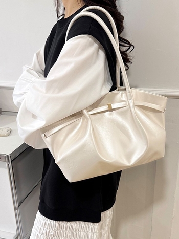 2026 nova casual retro bucket torba s krilima, plisirana, nišni model, za nošenje na rame