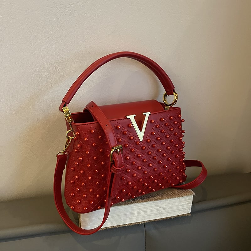Ženska torbica s perlama, gradski minimalistički stil 2025, mala PU crossbody torbica s unutarnjim džepovima za telefon i ID.