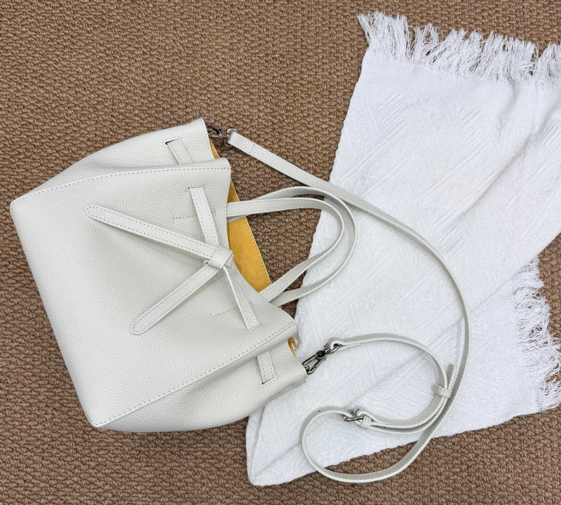 Minimalistička crossbody torba korejskog stila od kože prvog sloja teleće kože — prava koža, ženska torba