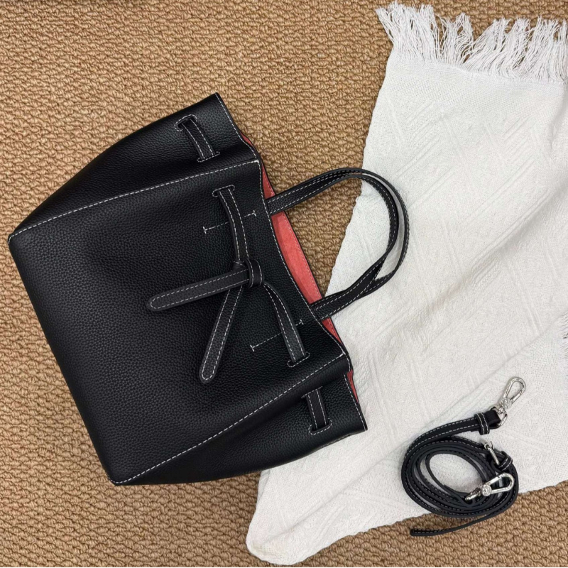 Minimalistička crossbody torba korejskog stila od kože prvog sloja teleće kože — prava koža, ženska torba