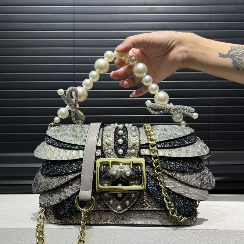 Ženska torbica s krilima, elegantna večernja crossbody torbica