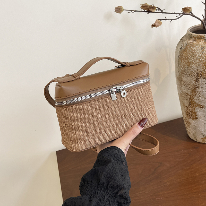2026 novi stil – jednostavna i svestrana kozmetička torba, ženska clutch, torba za ruku i crossbody u obliku kutije