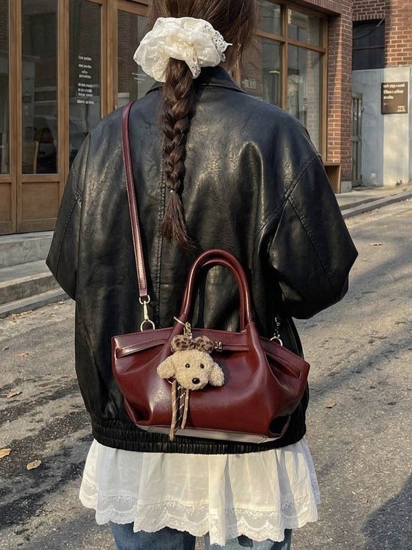 Visokokvalitetna ženska torbica, 2026 novi trend, svestrana crossbody torba s oblikom dumpling i krilima