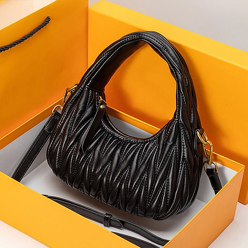 Plisirana kožna torbica za crossbody, oblik polumjeseca, 2026 novi model, svestrana lagana luksuzna ženska torba