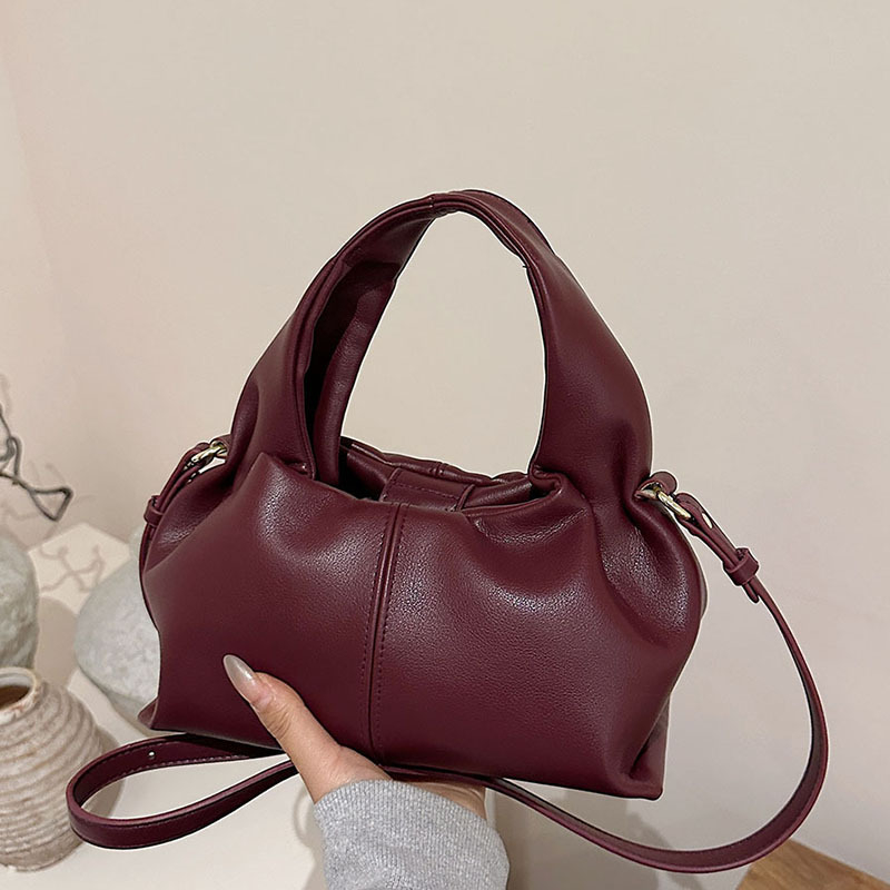 Ženska PU kožna crossbody torba s motivom oblaka, proljeće 2026, francuski stil visoke klase