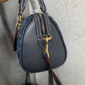 Mini Rowan Boston Pillow torbica – vintage denim inspirirana kanvas crossbody, mala veličina