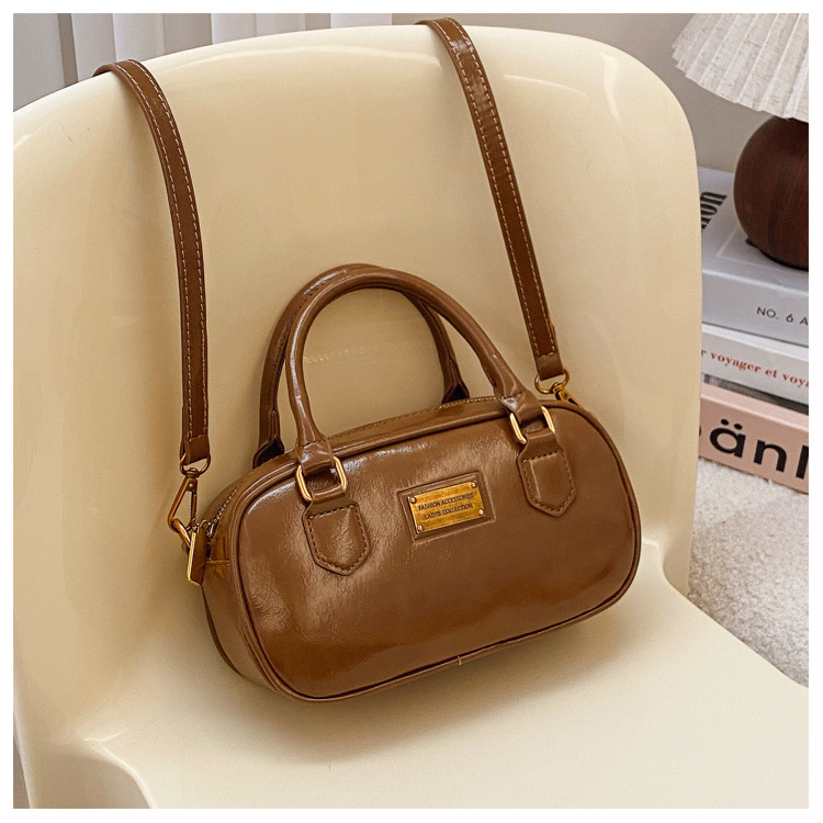Ženska visoko-kvalitetna retro Boston torba, novi model 2025, s ručkom za ruku i crossbody remenom, svestrana za svakodnevnu upotrebu