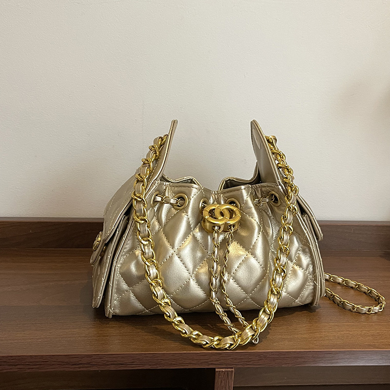 Chanel-inspirirana hobo torba sa vezicom, prešivani kvadratni uzorak s lančanom ručkom, svakodnevna torba za rame, jesen 2025